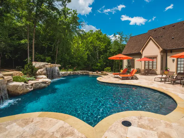 Free-form gunite pool built by Waterscapes Backyard Resorts in Middle Tennessee