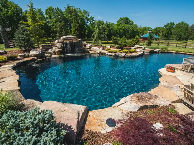 Free-form gunite pool built by Waterscapes Backyard Resorts in Middle Tennessee