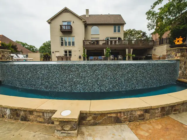 Infinity-edge pool built by Waterscapes Backyard Resorts in Middle Tennessee