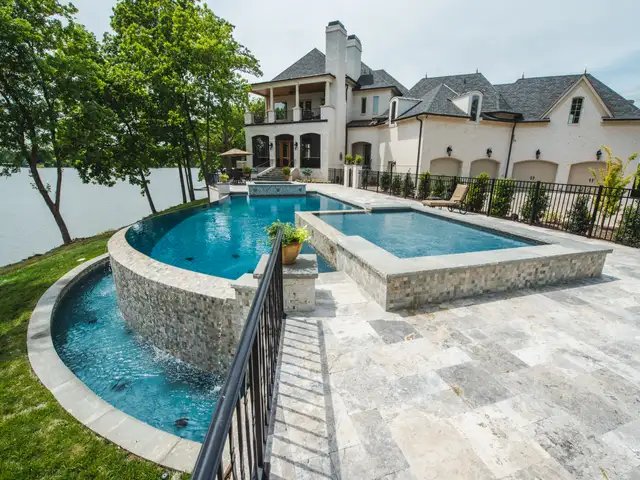 Infinity-edge pool built by Waterscapes Backyard Resorts in Middle Tennessee