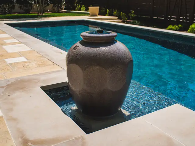 Water feature built by Waterscapes Backyard Resorts in Middle Tennessee