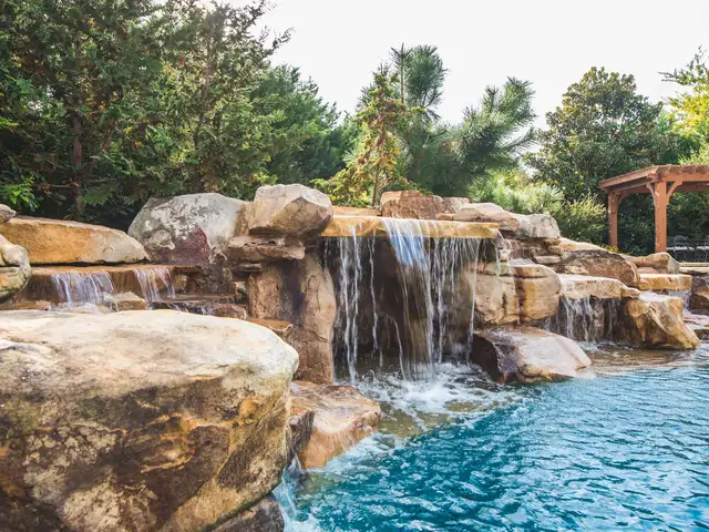 Water feature built by Waterscapes Backyard Resorts in Middle Tennessee