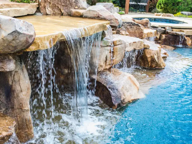 Water feature built by Waterscapes Backyard Resorts in Middle Tennessee